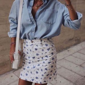 Sezane denim skirt in blue flowers size 40